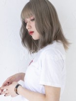 アッシュグレーでくすみカラー